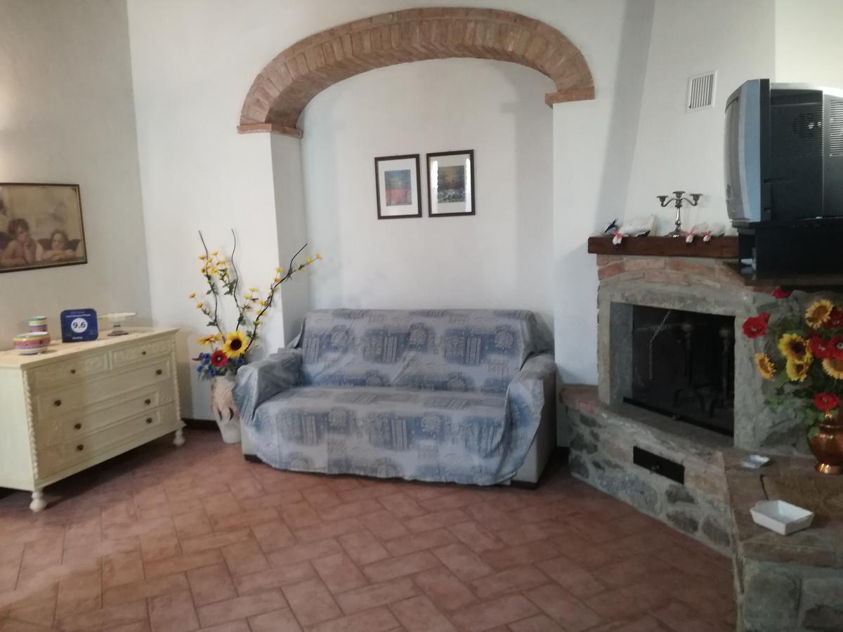 キャンニCasa Il Ponteアパートメント エクステリア 写真