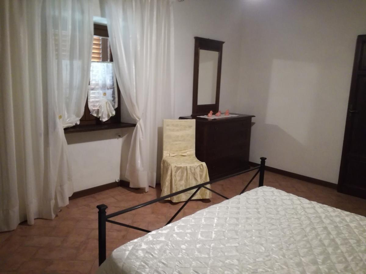 キャンニCasa Il Ponteアパートメント エクステリア 写真